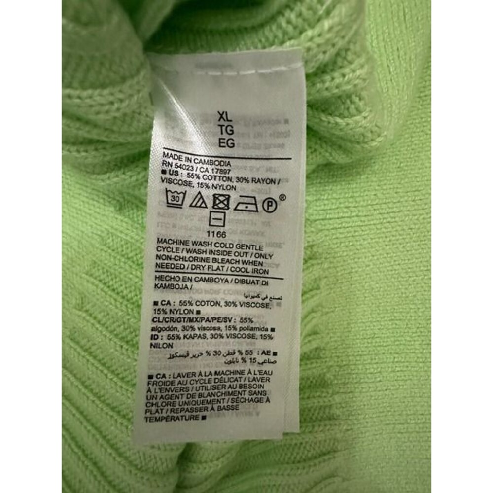 Old Navy sleeveless pull over top - Green/XL - Picture 4 of 5